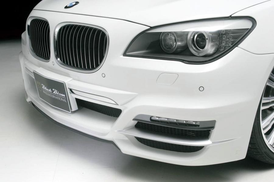  BMW 7-Series by Wald 2010 года  (фото 10 из 15)